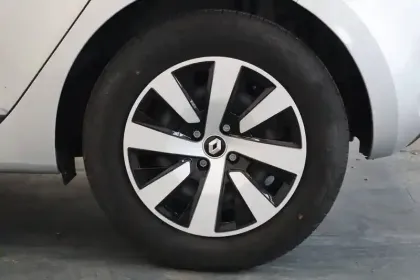 Photo 6 Renault Clio  TCe 90