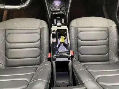 Photo 46 Citroën C4  PureTech 130 S&S EAT8