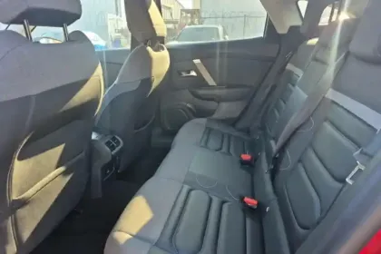 Photo 10 Citroën C4  PureTech 130 S&S EAT8