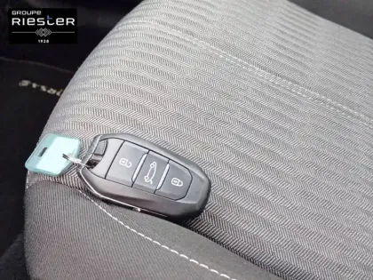 Photo 19 Opel Corsa  Electrique 136 ch & Batterie 50 kWh