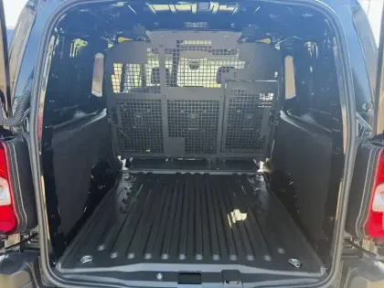 Photo 8 Peugeot Partner  CA XL DIESEL 130 CH AUT.