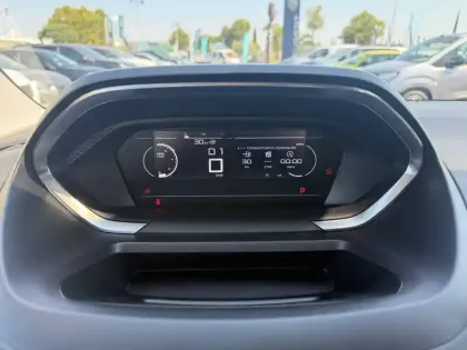 Photo 14 Peugeot Partner  CA XL DIESEL 130 CH AUT.