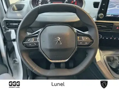 Photo 12 Peugeot Partner  FOURGON STANDARD 650 KG BLUEHDI 100 S&S BVM6