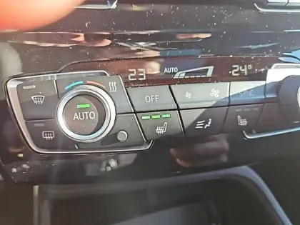 Photo 23 BMW X2  sDrive 18d 150 ch BVA8