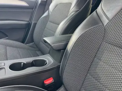 Photo 19 Renault Arkana  E-Tech hybride 145 - 22