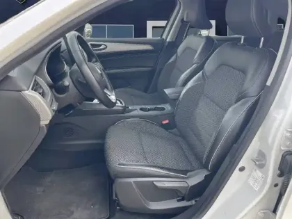 Photo 13 Renault Arkana  E-Tech hybride 145 - 22