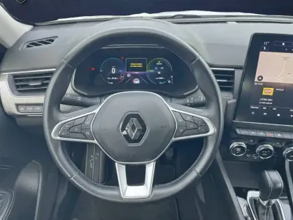Photo 15 Renault Arkana  E-Tech hybride 145 - 22