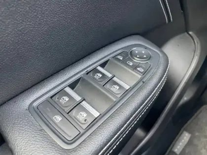 Photo 27 Renault Arkana  E-Tech hybride 145 - 22