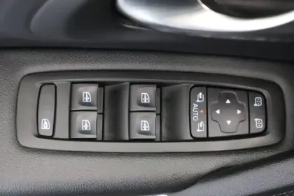 Photo 31 Renault Kadjar  TCe 140