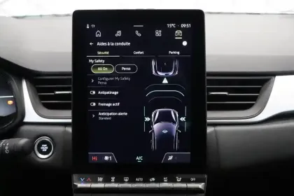 Photo 31 Renault Symbioz  E-Tech full hybrid 145