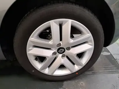 Photo 58 Renault Clio Gén. V (BJA) Ph2 Evolution 5