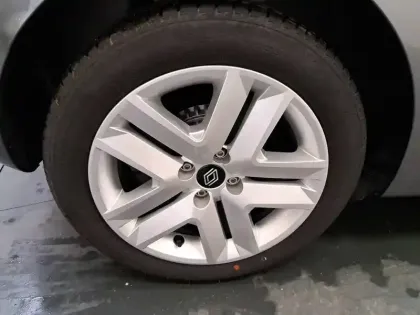 Photo 13 Renault Clio  TCe 90