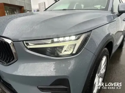 Photo 27 Volvo Xc40  B3 163 ch DCT7