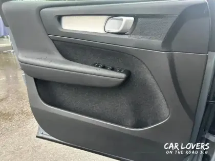 Photo 22 Volvo Xc40  B3 163 ch DCT7