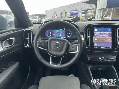 Photo 8 Volvo Xc40  B3 163 ch DCT7