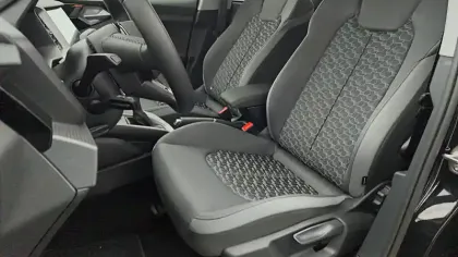 Photo 8 Audi A1  Sportback 25 TFSI 95 ch S tronic 7