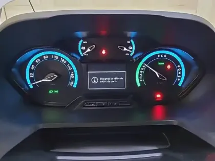 Photo 9 Peugeot Partner E- FOURGON STANDARD 800 KG 136 CH BATTERIE 50 KWH