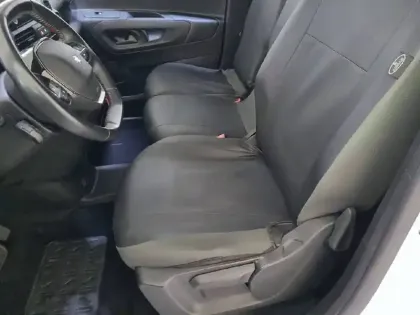 Photo 10 Peugeot Partner E- FOURGON STANDARD 800 KG 136 CH BATTERIE 50 KWH