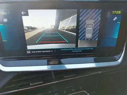 Photo 17 Peugeot 2008  Moteur électrique 136 ch