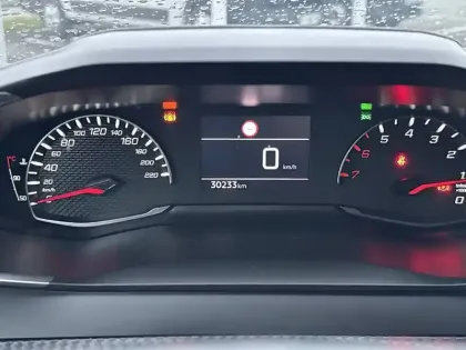 Photo 9 Peugeot 208  PureTech 75 S&S BVM5