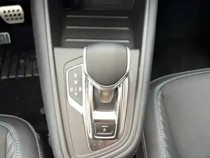 Photo 12 Renault Symbioz  E-Tech full hybrid 145