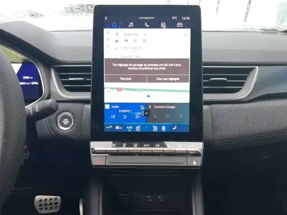 Photo 11 Renault Symbioz  E-Tech full hybrid 145