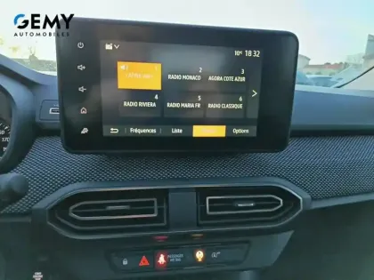 Photo 16 Dacia Sandero  SCe 65 - 22