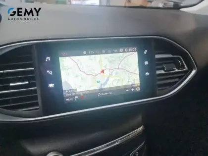 Photo 12 Peugeot 308  PureTech 110ch S&S BVM6