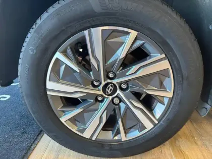 Photo 63 Hyundai Tucson  1.6 T-GDI 230 Hybrid BVA6