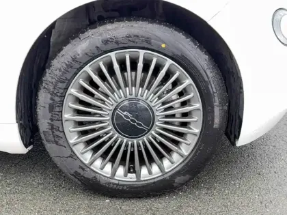 Photo 22 Fiat 500  e 118 ch