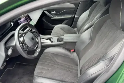 Photo 9 Peugeot 308  PureTech 130ch S&S EAT8