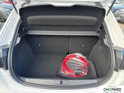 Photo 79 Peugeot 208  Electrique 50 kWh 136ch