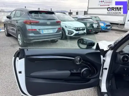 Photo 22 Mini Mini Hatch 3 Portes Cooper SE 184 ch