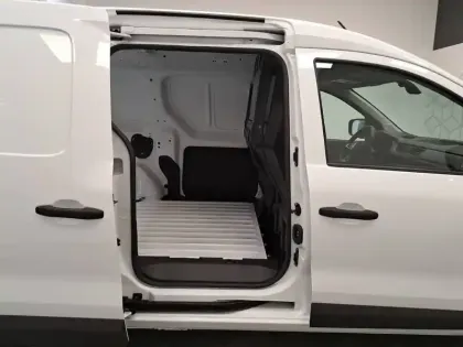 Photo 22 Renault EXPRESS (30) Gén. I Ph1 Confort 4