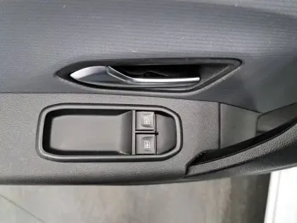 Photo 27 Renault EXPRESS (30) Gén. I Ph1 Confort 4