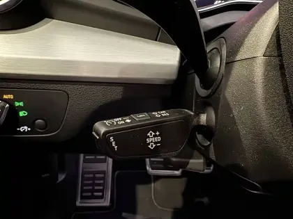 Photo 17 Audi Q5  Sportback 35 TDI 163 S tronic 7