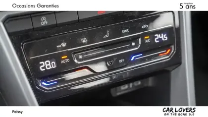 Photo 21 Volkswagen T-roc  1.0 TSI 110 Start/Stop BVM6