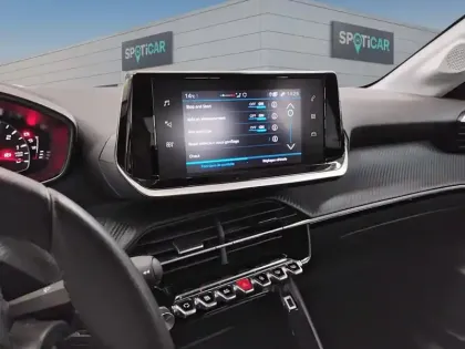 Photo 18 Peugeot 208  PureTech 75 S&S BVM5