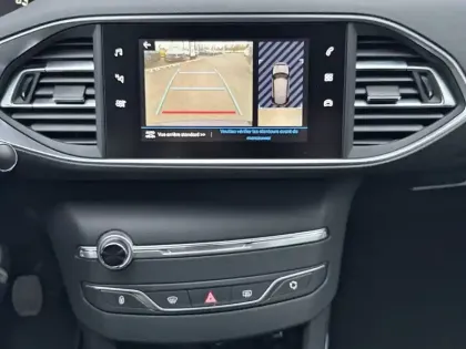 Photo 19 Peugeot 308  PureTech 110ch S&S BVM6