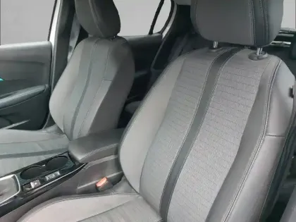 Photo 30 Peugeot 208 Gén. II Ph1 NG Allure 5