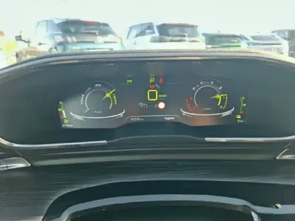 Photo 9 Peugeot 508  Hybrid4 360 e-EAT8 Peugeot Sport Engineered