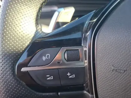 Photo 27 Peugeot 508  Hybrid4 360 e-EAT8 Peugeot Sport Engineered