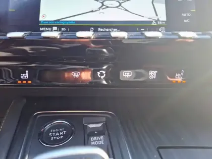 Photo 30 Peugeot 508  Hybrid4 360 e-EAT8 Peugeot Sport Engineered