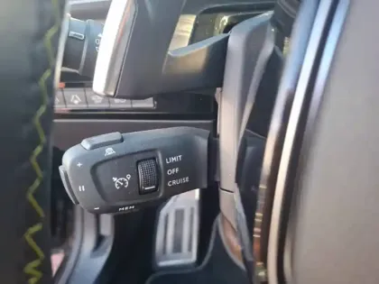 Photo 24 Peugeot 508  Hybrid4 360 e-EAT8 Peugeot Sport Engineered