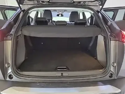 Photo 5 Peugeot 2008  PureTech 130 S&S BVM6