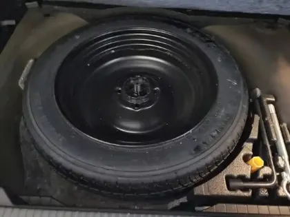 Photo 17 Peugeot 2008  PureTech 130 S&S BVM6