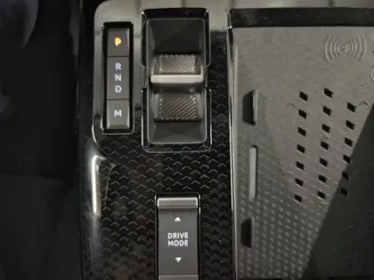 Photo 13 Citroën C5 aircross  Hybride 145 e-DCS6