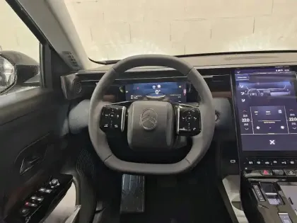 Photo 8 Citroën C5 aircross  Hybride 145 e-DCS6