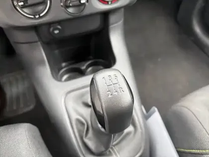 Photo 13 Citroën C3  PureTech 83 S&S BVM5