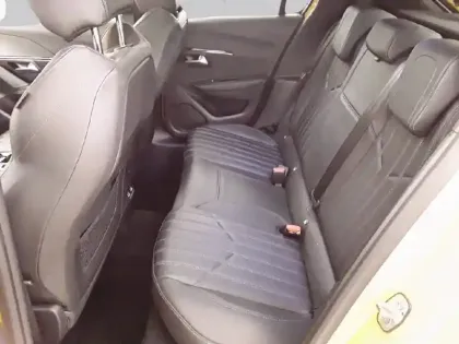 Photo 11 Peugeot 208  PureTech 100 S&S EAT8